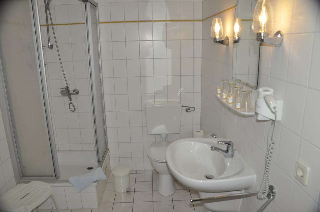 Hotel Zierow - Urlaub An Der Ostsee Ruang foto