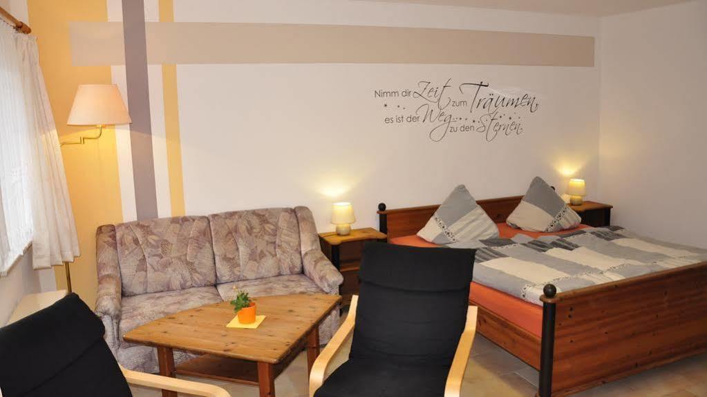 Hotel Zierow - Urlaub An Der Ostsee Bagian luar foto